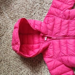 GAP lightweight toddler puffer jacket